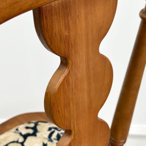 Traditional French Rubber Wood Fabric Leather Square Beaded Back Dining Chair With Backrest For Dining Room - Image 8