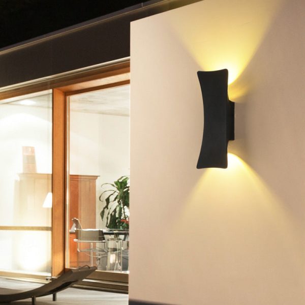 Modern Minimalist Curved Aluminum Up And Down Illuminated LED Waterproof Wall Sconce Lamp For Outdoor Patio - Image 8
