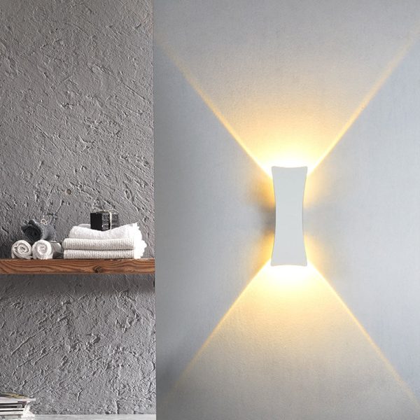 Modern Minimalist Curved Aluminum Up And Down Illuminated LED Waterproof Wall Sconce Lamp For Outdoor Patio - Image 3