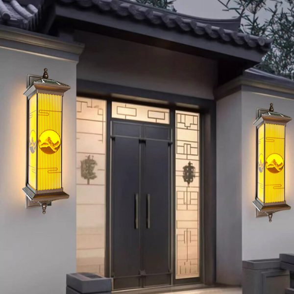 Traditional Chinese Aluminum Glass Rectangular LED Solar Waterproof Outdoor Wall Sconce Lamp For Garden - Image 3