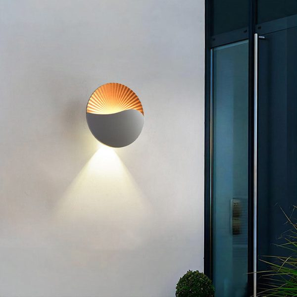 Modern Simplicity Aluminum PC Round LED Outdoor Wall Sconce Lamp For Garden - Image 12