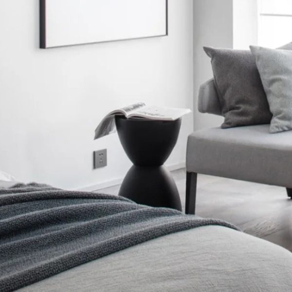 Modern Minimalist PP Hourglass-Shaped Stool Chair For Bedroom & Living Room - Image 17