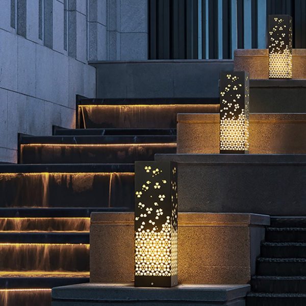 Classic Hollow Carved Asian Style Garden Landscape Lighting Decorative Lamp - Image 2