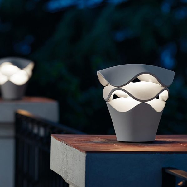 Multi-Functional Layered Design Outdoor Lights Waterproof LED Landscape Lighting