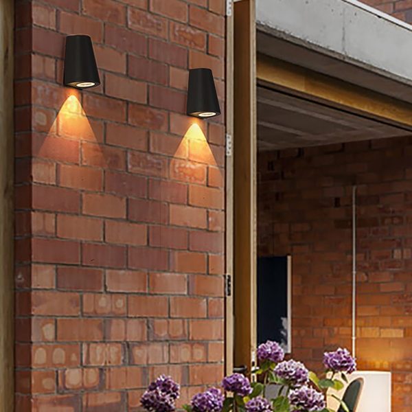 Nordic Minimalist Outdoor LED Waterproof Wall Light for Courtyard Aisle Balcony - Image 2