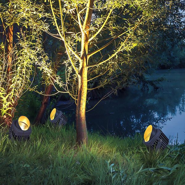 Decorative Ground Spotlight for Outdoor Tree Landscape Lighting - Image 13